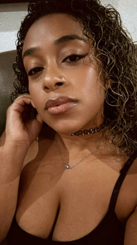 Joseann_alexie on picsofsex.com