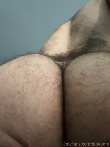 Elbuenre on picsofsex.com