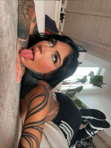 Felisjapiana fishball_sg fishballsg on picsofsex.com