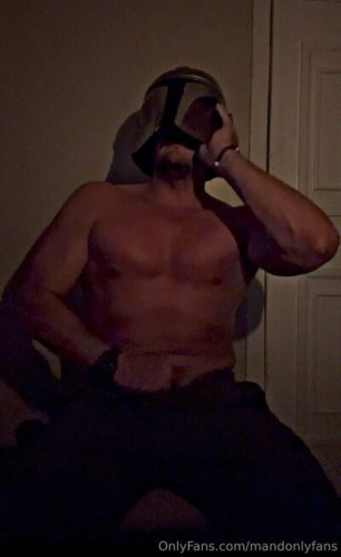 Mandonlyfans on picsofsex.com