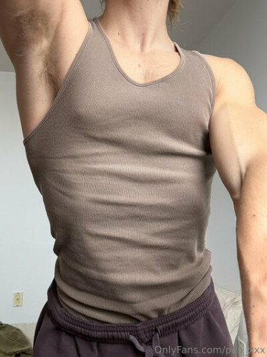 Dorianblack_xxx on picsofsex.com