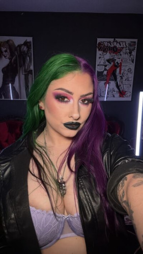 OfficialALYXX on picsofsex.com