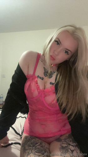 Marligracex on picsofsex.com