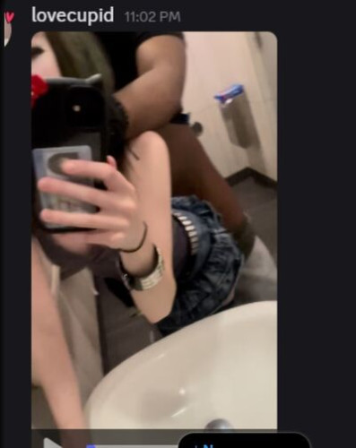 Doublekcryystals on picsofsex.com