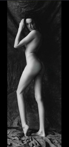 Heyitsapril on picsofsex.com