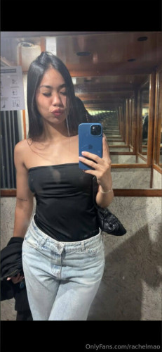 Rachelmao on picsofsex.com