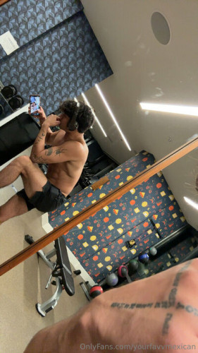 Yourfavvmexican on picsofsex.com