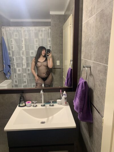 Moxie_bunny on picsofsex.com