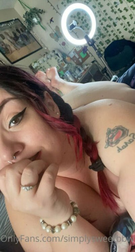 Simplysweetbbw on picsofsex.com