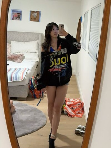 Emma.meili on picsofsex.com