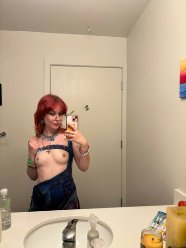 Ilovekenny kandiikenn on picsofsex.com