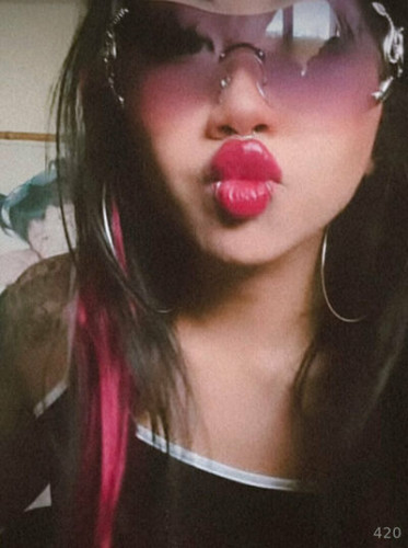 Imsexyimsexyimsexy on picsofsex.com