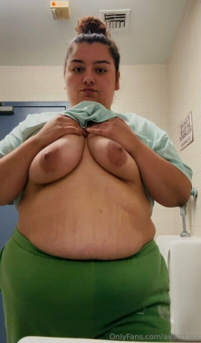 Avarcksss on picsofsex.com