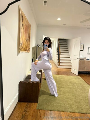 Spicysweetone on picsofsex.com