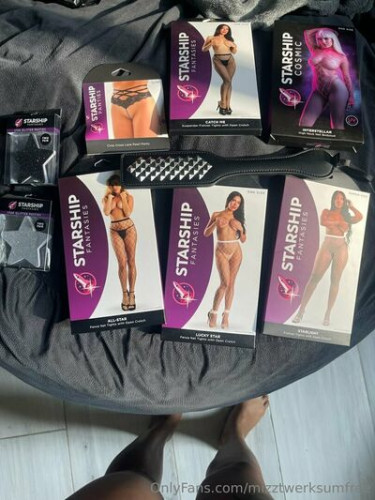 Mizztwerksumfree on picsofsex.com