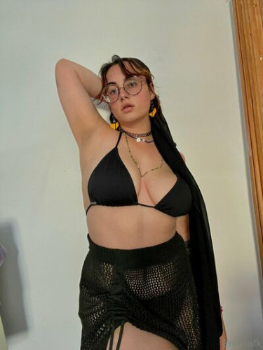 Emmakff on picsofsex.com