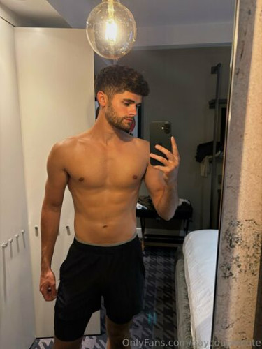 Gaycouplecute on picsofsex.com