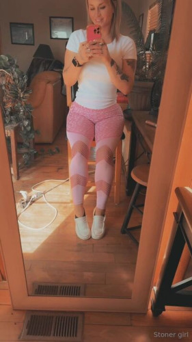 Daniigirl86free on picsofsex.com
