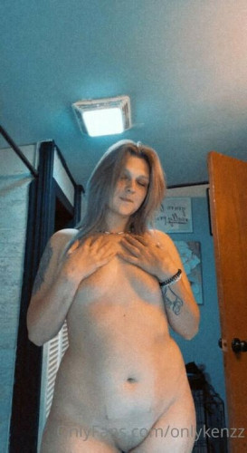 Onlykenzz only.kenz_ on picsofsex.com