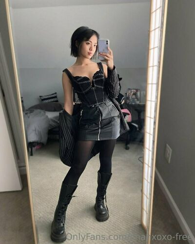 Chanxoxo-free on picsofsex.com