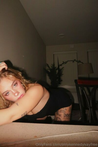 Onlykennedykayfree on picsofsex.com
