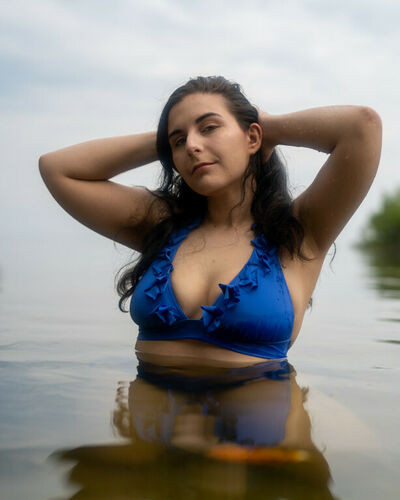 Allylotti on picsofsex.com