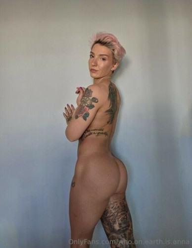 Who.on.earth.is.anna on picsofsex.com