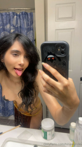 Hinawynne on picsofsex.com
