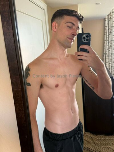 Piercedbyjason on picsofsex.com