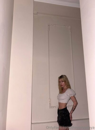 Theverysonya on picsofsex.com