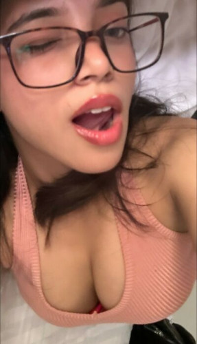 Muskankaria on picsofsex.com