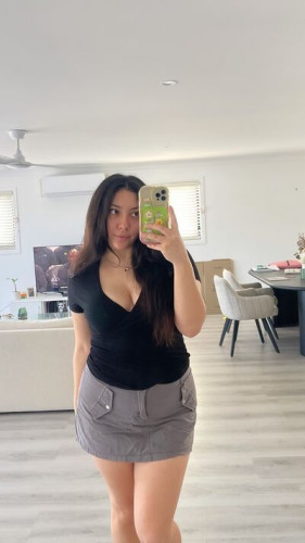 Asmrjade_yt on picsofsex.com
