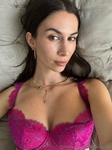 Kybabyrae on picsofsex.com
