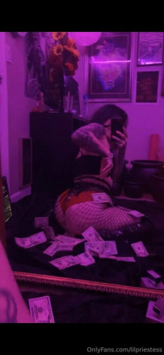 Hunnybunnyb on picsofsex.com
