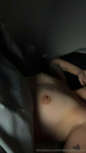 Makayla.mariee on picsofsex.com