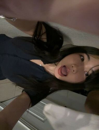 Bunibuniyu on picsofsex.com