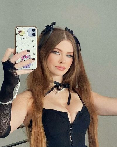 Kalli.likethestate on picsofsex.com