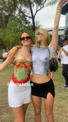 Kaiabrienen on picsofsex.com