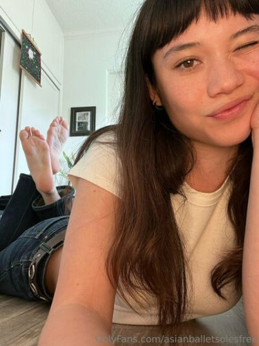 Milasballetsoless on picsofsex.com