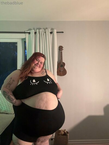 Thebadblue on picsofsex.com