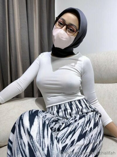 Syakhalifah on picsofsex.com